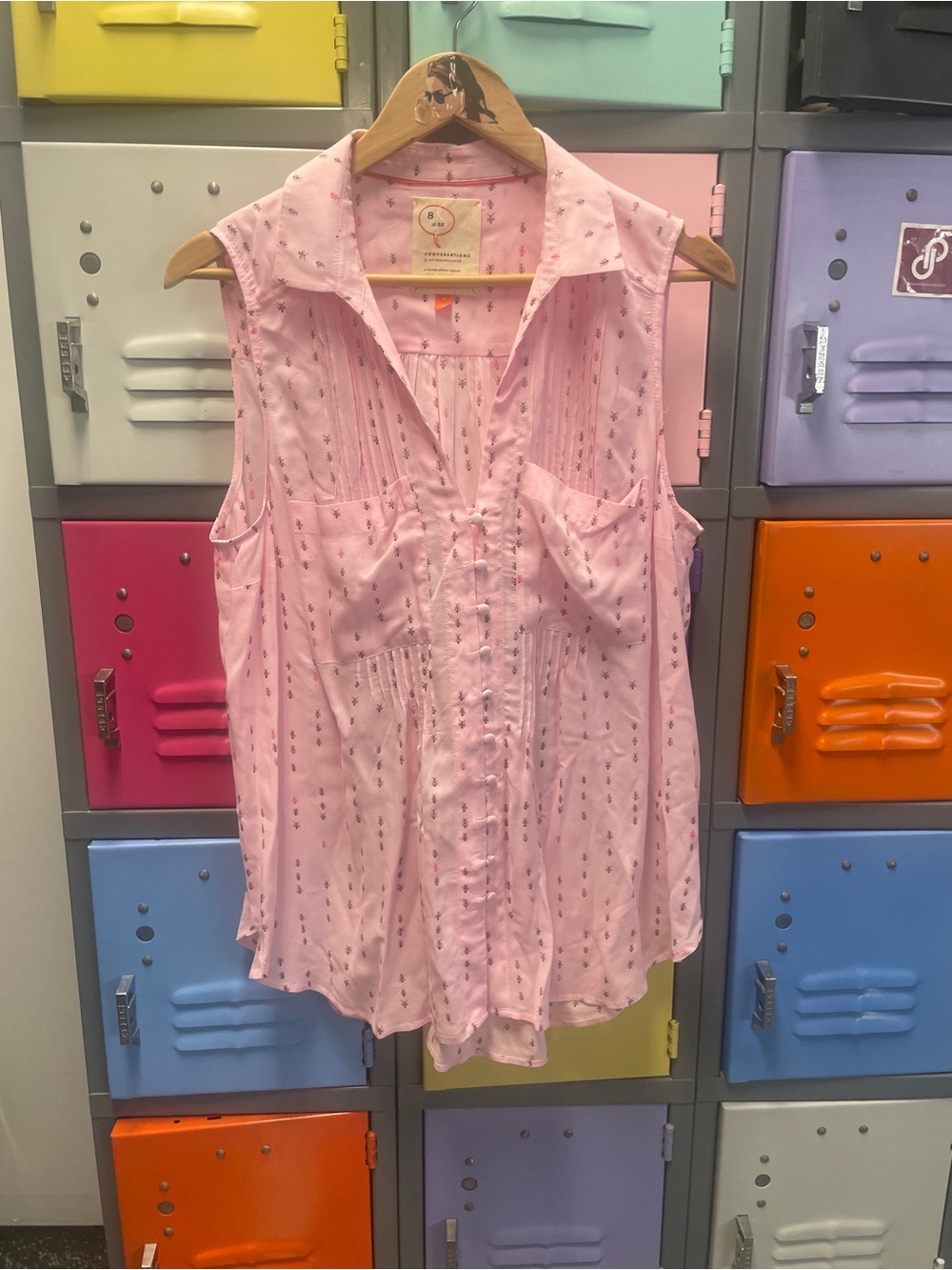 Sleeveless Pink Button-Front Blouse Lightweight Women’s Top